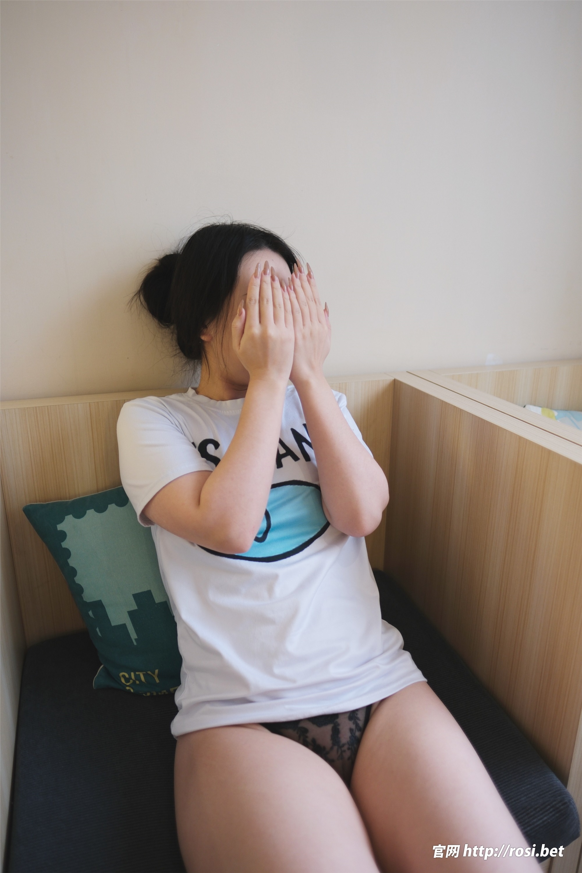 ROSI写真 2024.05.20 NO.4550